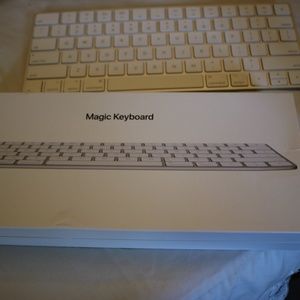 Apple Magic Keyboard